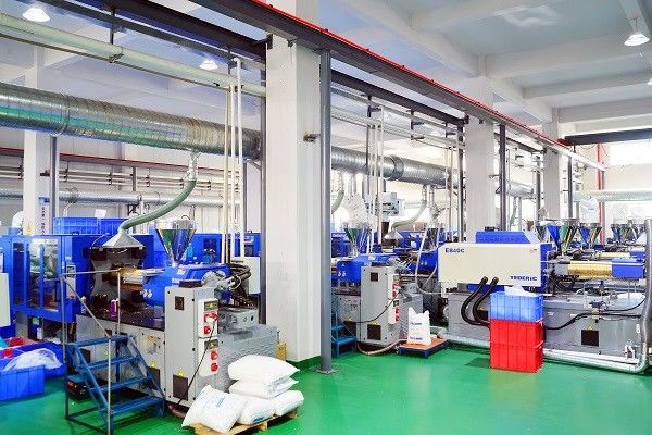Foshan Changtuo Packaging Technology Co., Ltd. línea de producción del fabricante